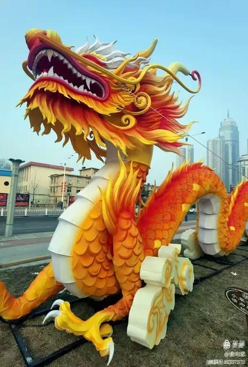 龙灯荟萃送春归 光影舞动中的年味与乡愁