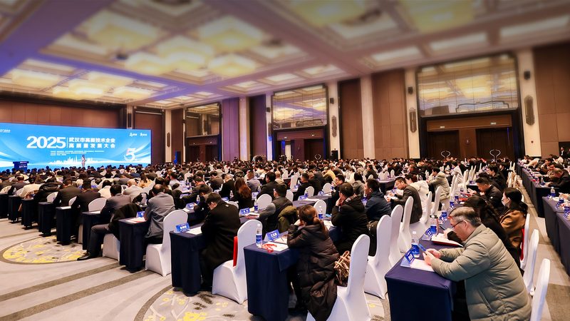 桌面运维外包服务：企业稳定运营的守护者**